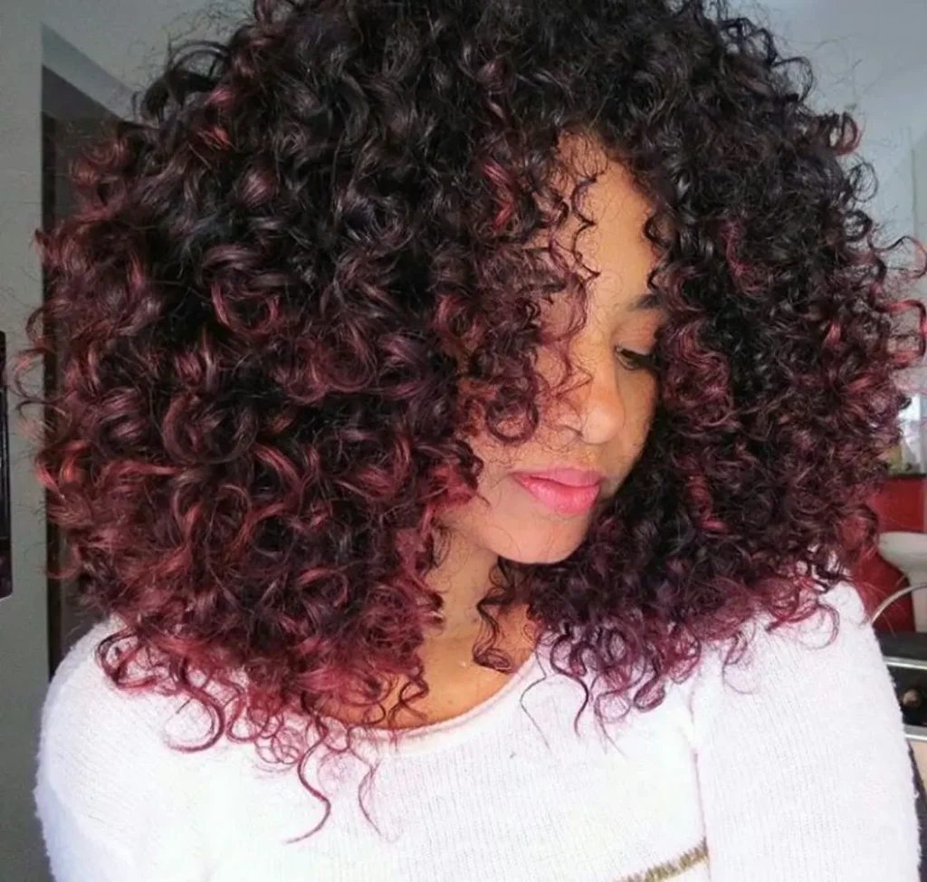 MECHAS Y COLORES ROJIZOS ,COBRIZOS Y PELIROJO ,PELUQUERIA MOURE MALLORCA PELO RIZADO (2)